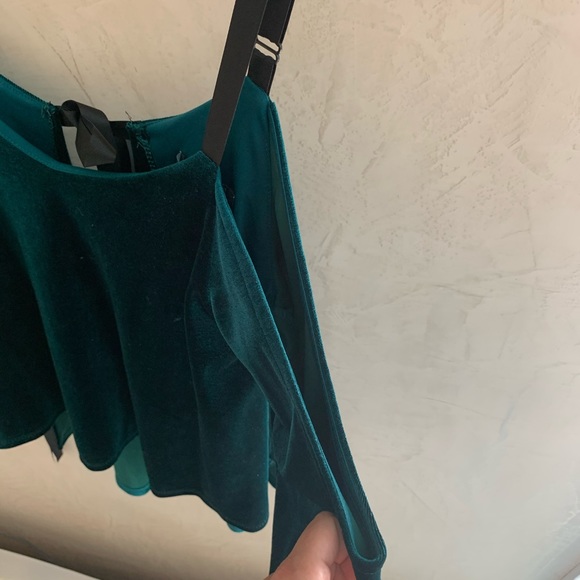 VELVET COLD SHOULDER TOP - Picture 2 of 3